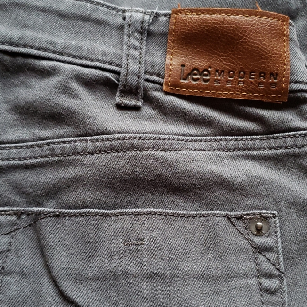 Lee jeans